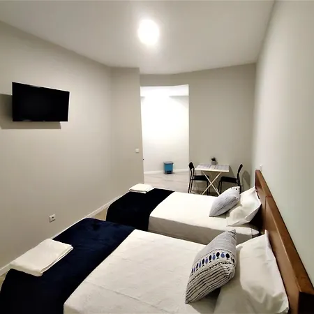 - New Botanic Garden Petit