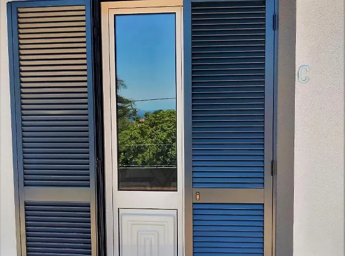 - New Botanic Garden Petit Funchal (Madeira)